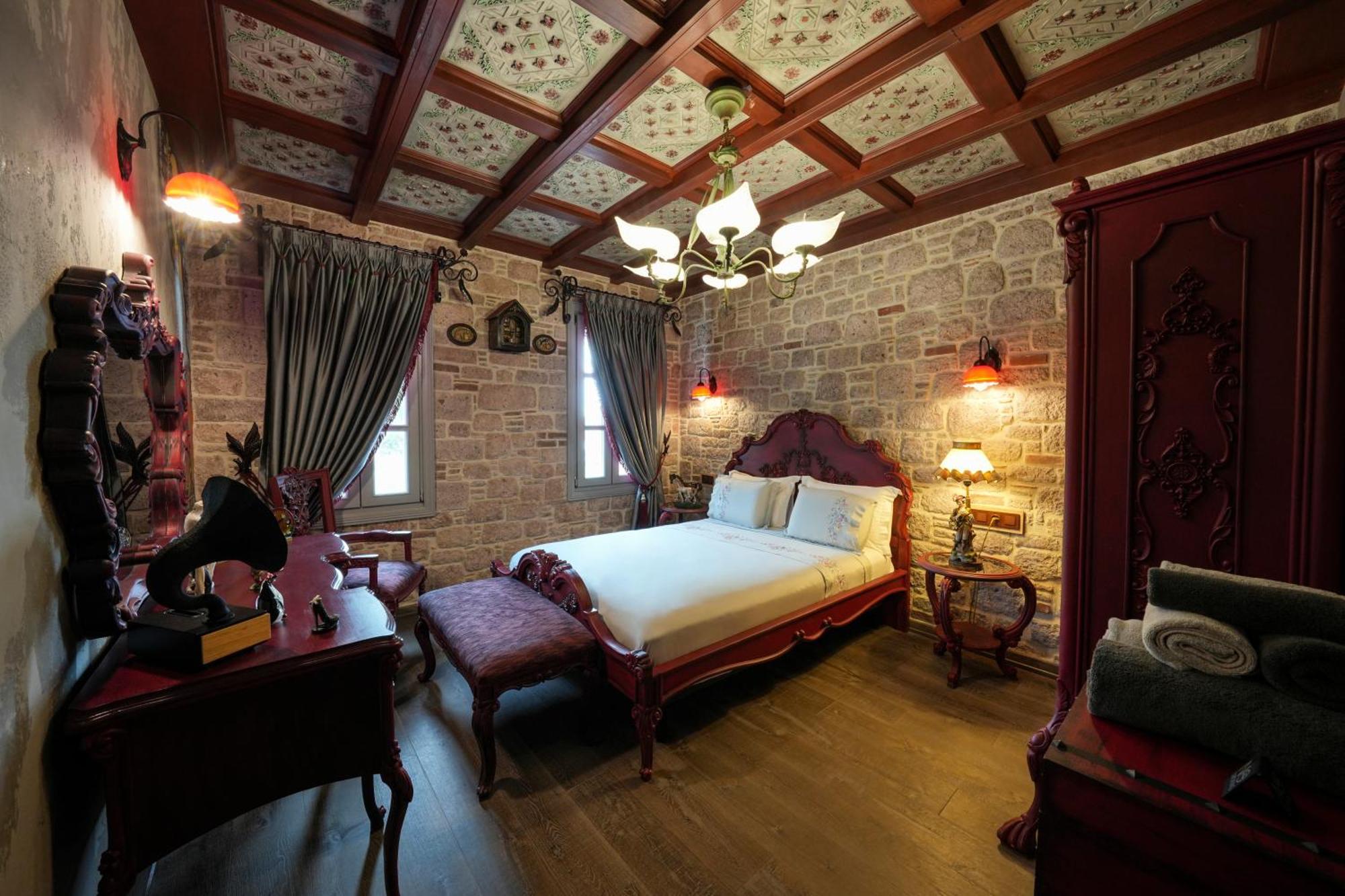 Naz Su Cunda Hotel Ngoại thất bức ảnh