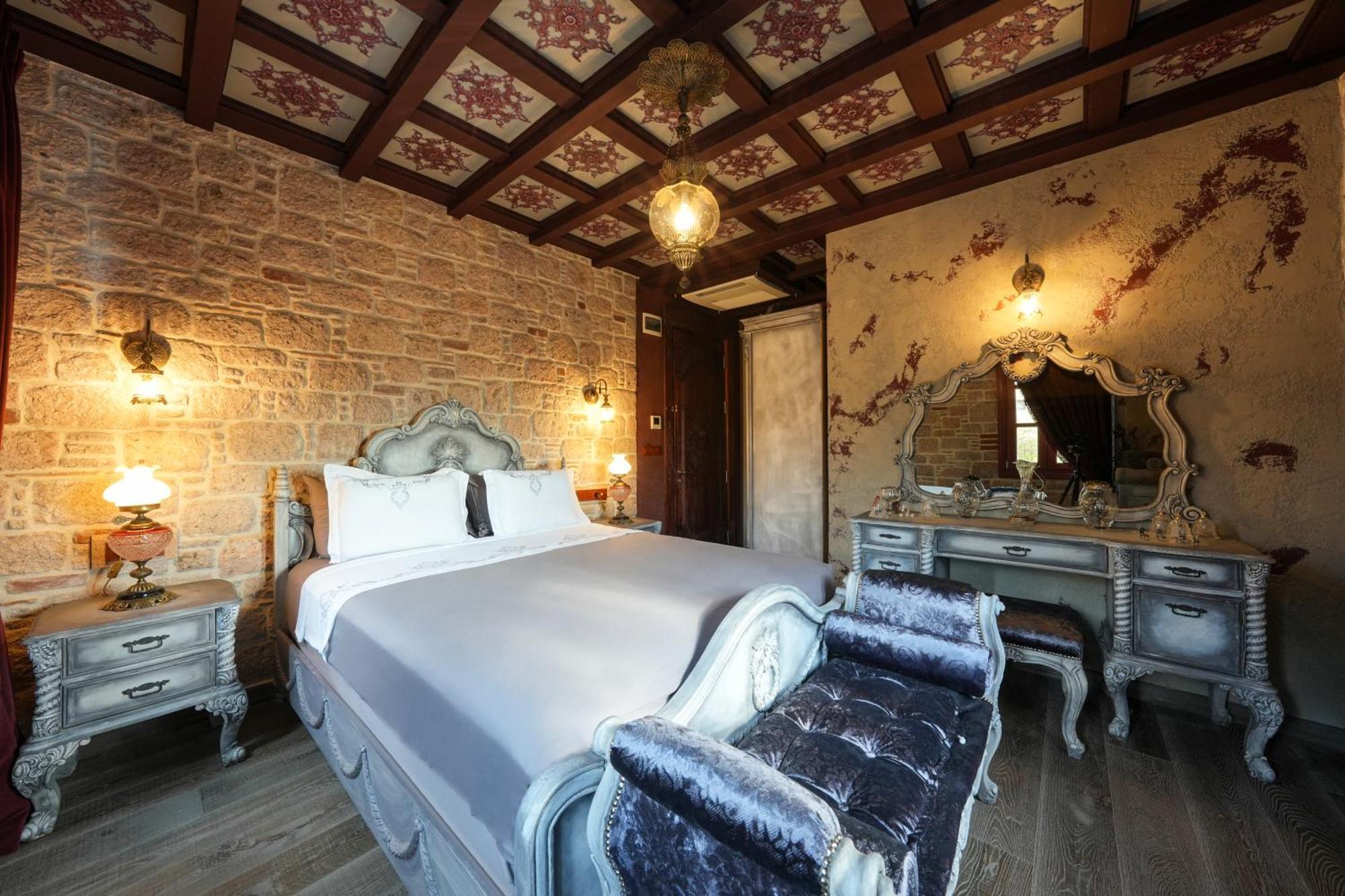 Naz Su Cunda Hotel Ngoại thất bức ảnh