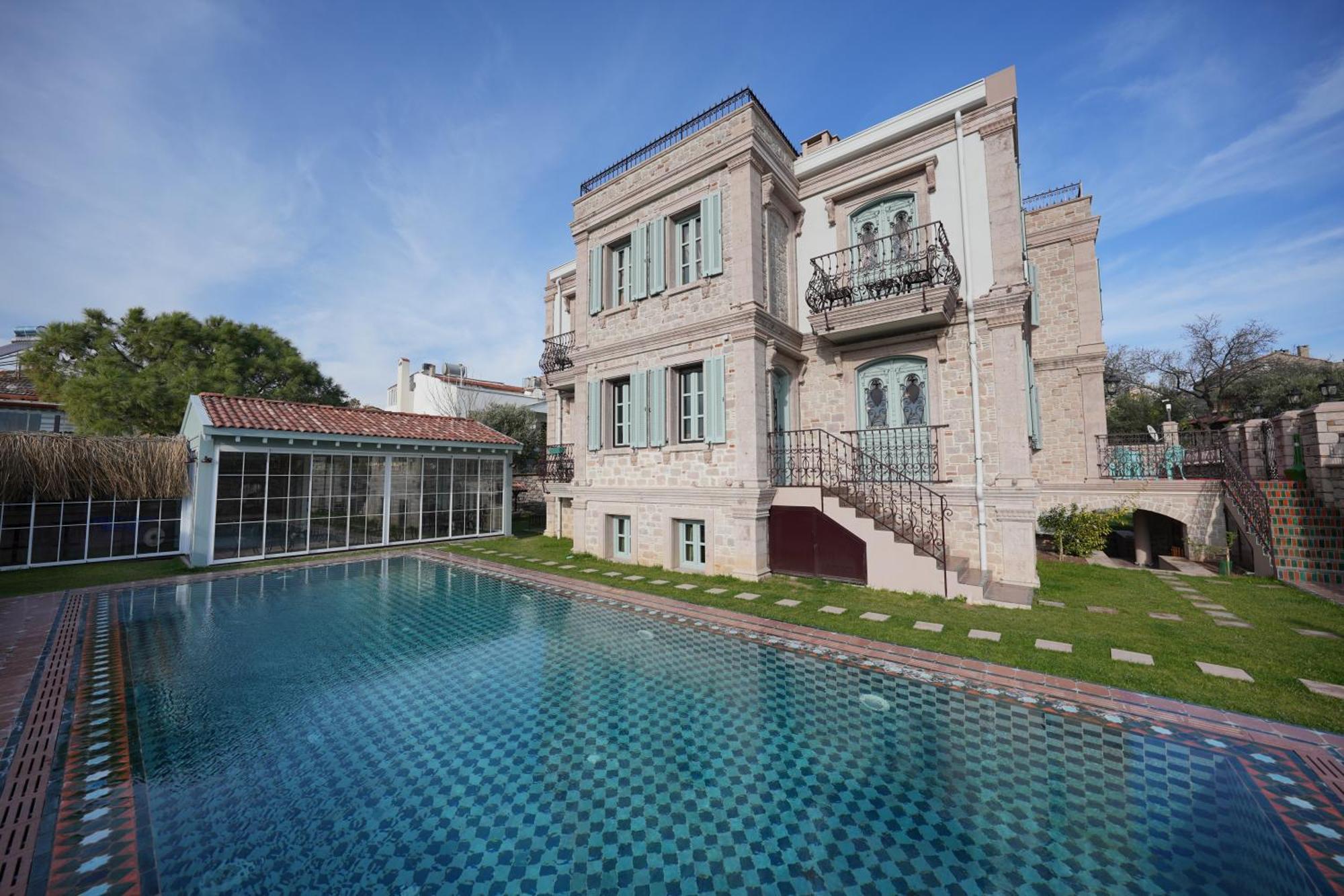 Naz Su Cunda Hotel Ngoại thất bức ảnh